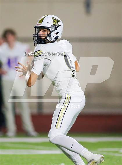 Thumbnail 3 in Oakleaf @ Bolles photogallery.