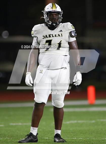 Thumbnail 1 in Oakleaf @ Bolles photogallery.