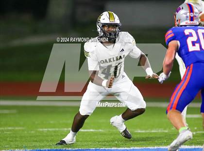 Thumbnail 1 in Oakleaf @ Bolles photogallery.