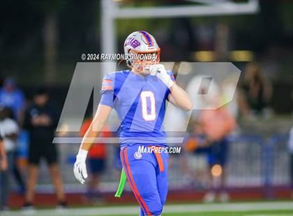 Thumbnail 2 in Oakleaf @ Bolles photogallery.