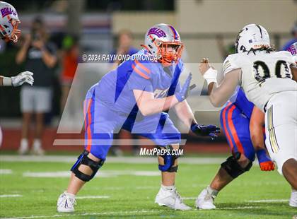 Thumbnail 2 in Oakleaf @ Bolles photogallery.