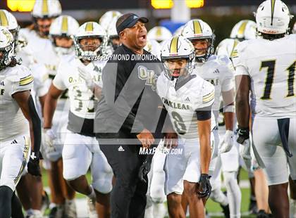 Thumbnail 1 in Oakleaf @ Bolles photogallery.