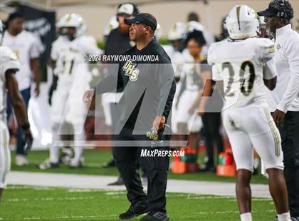 Thumbnail 2 in Oakleaf @ Bolles photogallery.