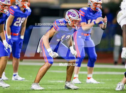 Thumbnail 1 in Oakleaf @ Bolles photogallery.