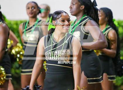 Thumbnail 2 in Oakleaf @ Bolles photogallery.
