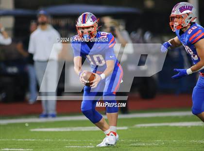Thumbnail 1 in Oakleaf @ Bolles photogallery.