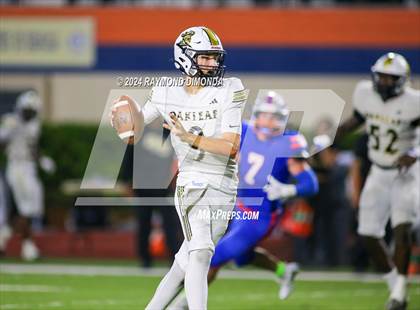 Thumbnail 3 in Oakleaf @ Bolles photogallery.