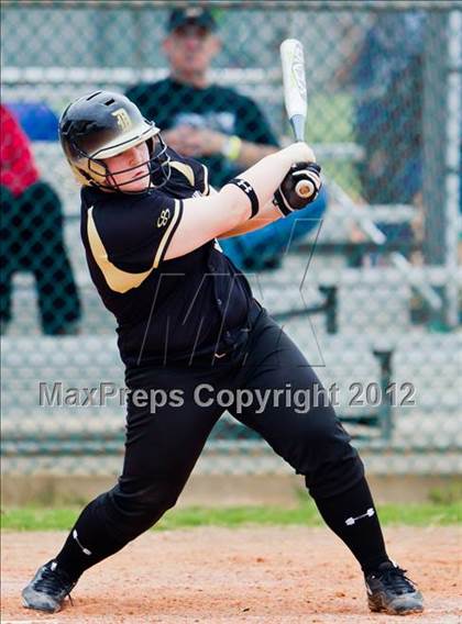 Thumbnail 2 in Ball vs. Danbury (Brazosport Classic) photogallery.