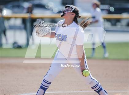 Thumbnail 1 in El Camino Real @ West Ranch photogallery.