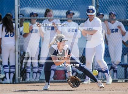 Thumbnail 2 in El Camino Real @ West Ranch photogallery.