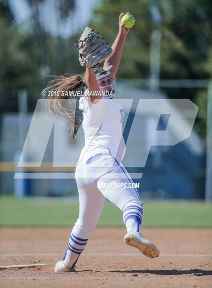 Thumbnail 3 in El Camino Real @ West Ranch photogallery.