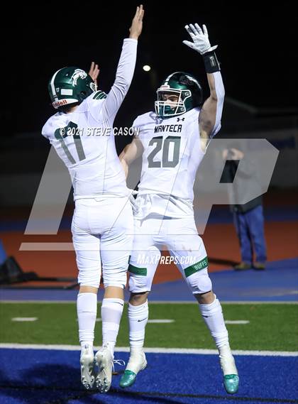 Thumbnail 1 in Manteca vs. Lincoln (CIF SJS  D3 Semifinal) photogallery.