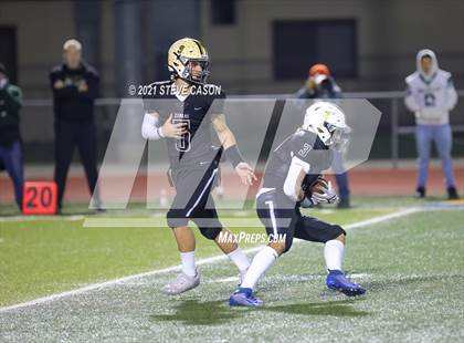 Thumbnail 2 in Manteca vs. Lincoln (CIF SJS  D3 Semifinal) photogallery.