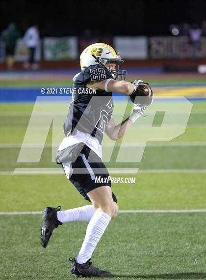 Thumbnail 2 in Manteca vs. Lincoln (CIF SJS  D3 Semifinal) photogallery.