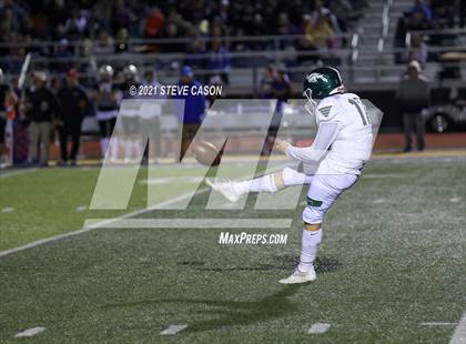 Thumbnail 3 in Manteca vs. Lincoln (CIF SJS  D3 Semifinal) photogallery.