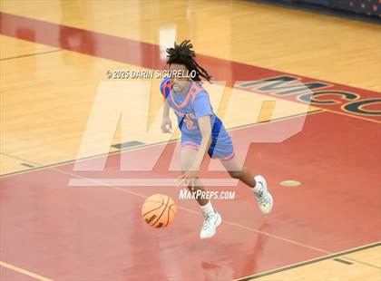Thumbnail 3 in North @ McClintock photogallery.