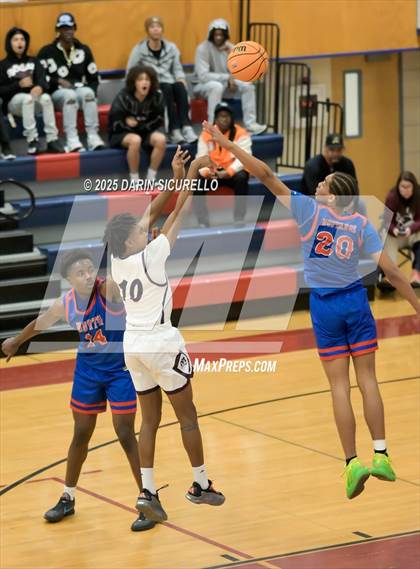 Thumbnail 3 in North @ McClintock photogallery.