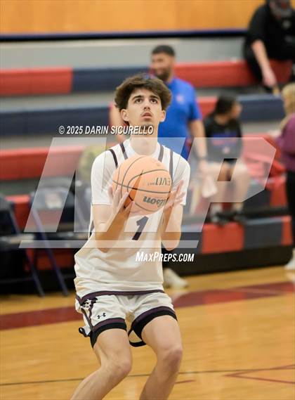 Thumbnail 3 in North @ McClintock photogallery.