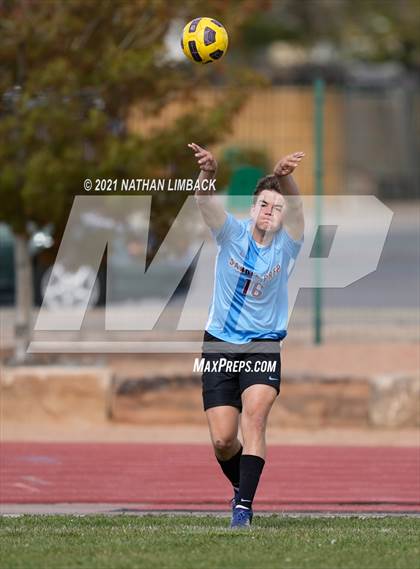 Thumbnail 1 in Los Alamos @ Sandia Prep photogallery.