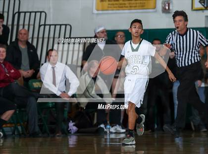 Thumbnail 1 in Royal vs Simi  photogallery.