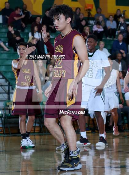 Thumbnail 2 in Royal vs Simi  photogallery.