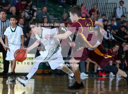 Thumbnail 2 in Royal vs Simi  photogallery.