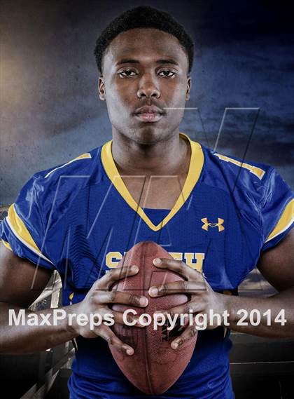 Thumbnail 3 in Oscar Smith (2014 Preseason Top 25 Photo Shoot)  photogallery.