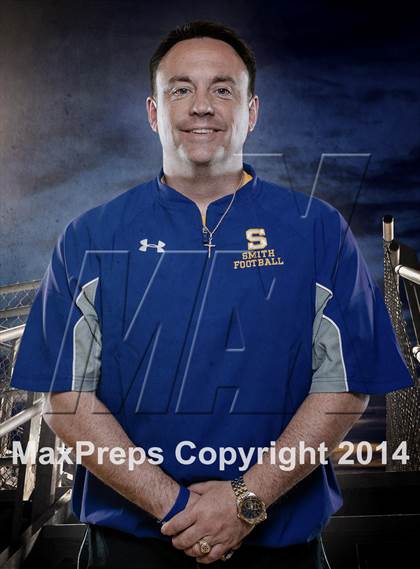 Thumbnail 2 in Oscar Smith (2014 Preseason Top 25 Photo Shoot)  photogallery.