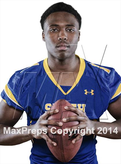 Thumbnail 2 in Oscar Smith (2014 Preseason Top 25 Photo Shoot)  photogallery.