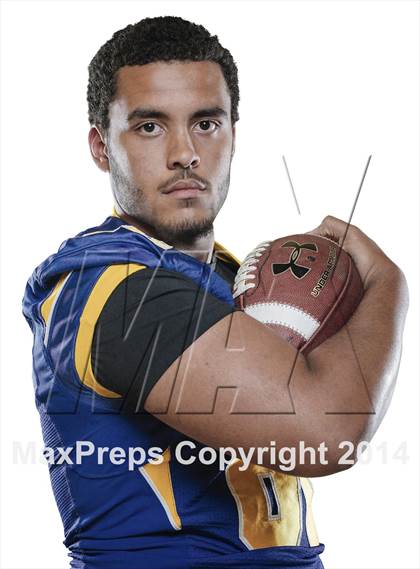 Thumbnail 2 in Oscar Smith (2014 Preseason Top 25 Photo Shoot)  photogallery.