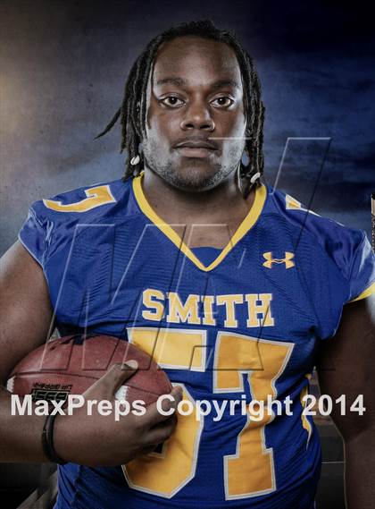 Thumbnail 1 in Oscar Smith (2014 Preseason Top 25 Photo Shoot)  photogallery.