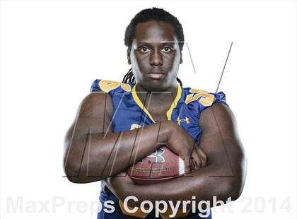 Thumbnail 3 in Oscar Smith (2014 Preseason Top 25 Photo Shoot)  photogallery.