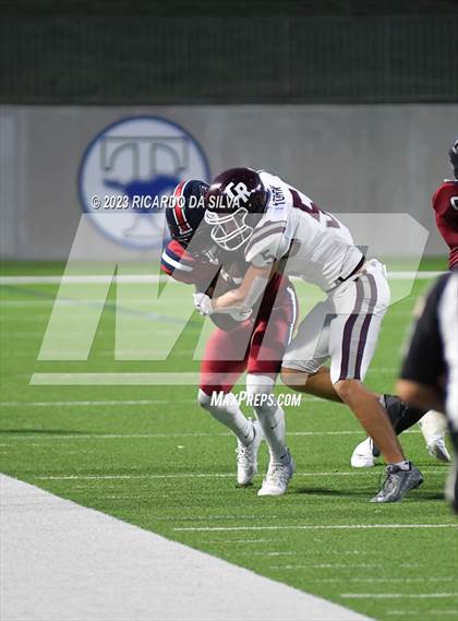 Thumbnail 2 in Tompkins vs Cinco Ranch photogallery.