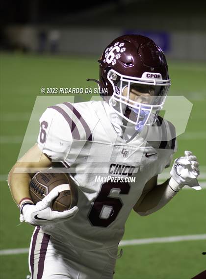 Thumbnail 2 in Tompkins vs Cinco Ranch photogallery.