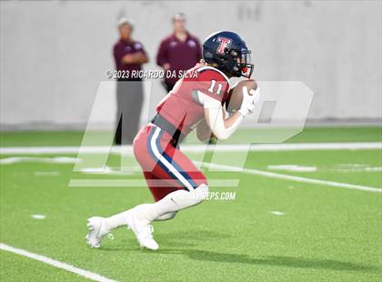 Thumbnail 2 in Tompkins vs Cinco Ranch photogallery.