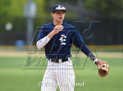Thumbnail 3 in Eastchester @ Pelham photogallery.