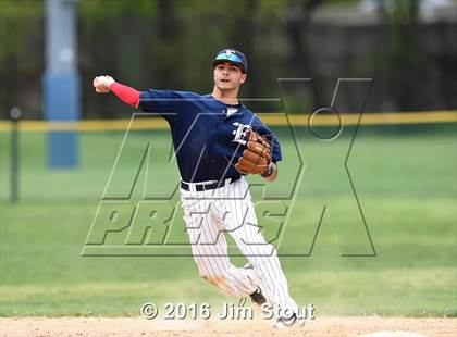 Thumbnail 3 in Eastchester @ Pelham photogallery.