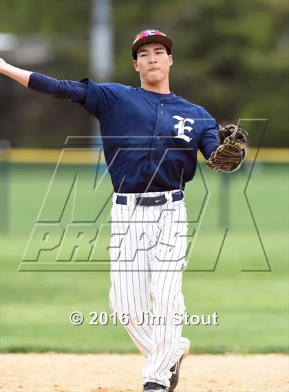 Thumbnail 2 in Eastchester @ Pelham photogallery.