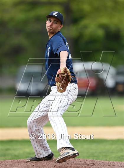 Thumbnail 1 in Eastchester @ Pelham photogallery.