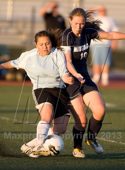 Thumbnail 2 in Marshall vs. Arroyo (CIF SS D7 Final) photogallery.