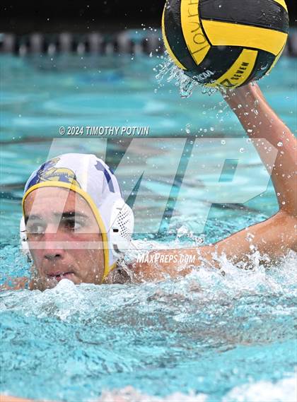 Thumbnail 2 in Grossmont @ Villa Park photogallery.