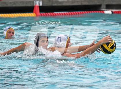 Thumbnail 3 in Grossmont @ Villa Park photogallery.