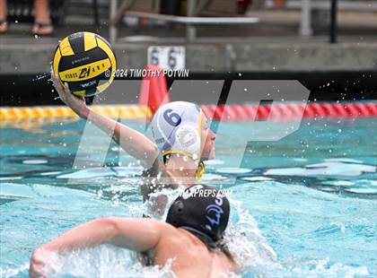 Thumbnail 3 in Grossmont @ Villa Park photogallery.