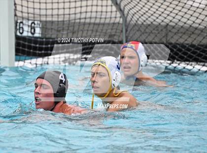 Thumbnail 2 in Grossmont @ Villa Park photogallery.