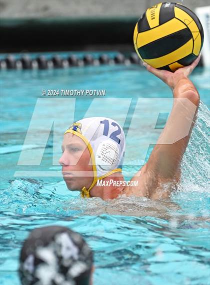 Thumbnail 3 in Grossmont @ Villa Park photogallery.