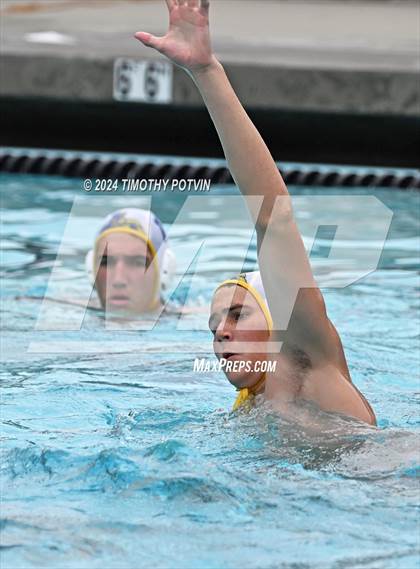 Thumbnail 2 in Grossmont @ Villa Park photogallery.