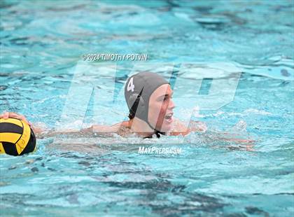Thumbnail 3 in Grossmont @ Villa Park photogallery.