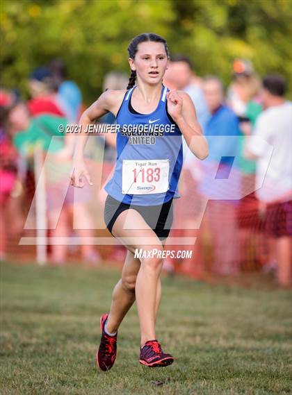 Thumbnail 2 in Saint Xavier Tiger Run photogallery.