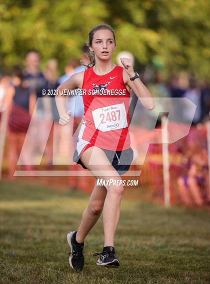 Thumbnail 2 in Saint Xavier Tiger Run photogallery.