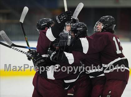 Thumbnail 2 in North Haven @ Glastonbury (CIAC Division 1 First Round) photogallery.